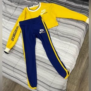 Nike Reversible Archive Crop Crew - Womens Vivid Sulfur with matching pants set